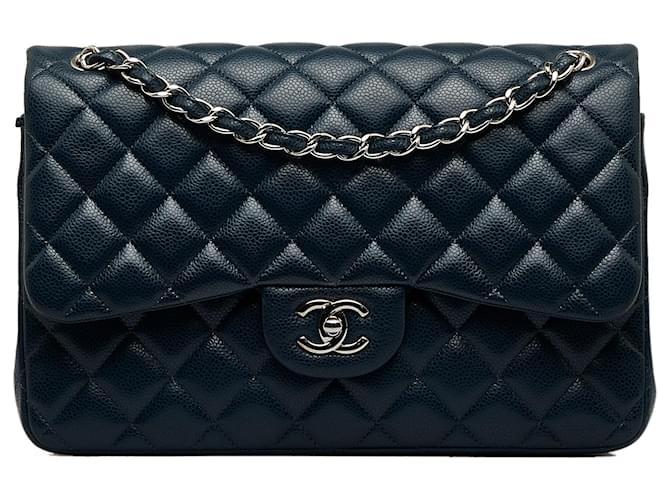 CHANEL Handbags lined F Blue Leather  ref.1295236