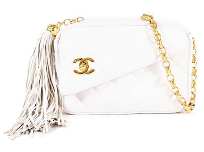 CHANEL Handbags Crossbody White Leather  ref.1295265