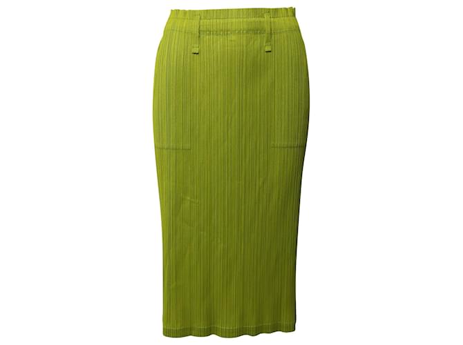 Pleats Please Straight Pencil Skirt in Green Polyester  ref.1296568