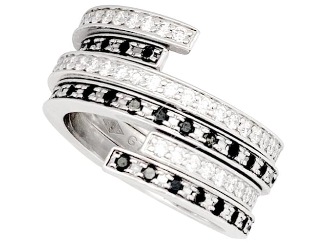 Bagues Dinh Van, "Spirale", or blanc, diamants et diamants noirs.  ref.1296799