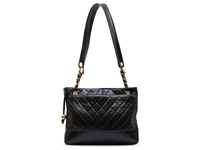 Black Chanel Quilted CC Lambskin Shoulder Bag Leather  ref.1297197