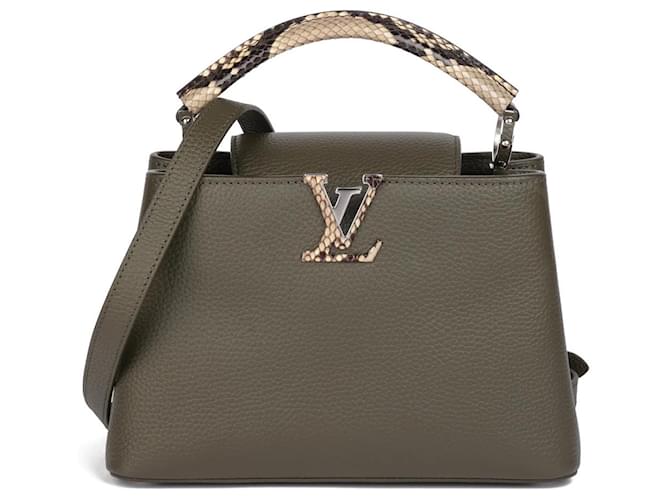 Louis Vuitton Capucines Bag MM Green Leather Exotic leather  ref.1297307