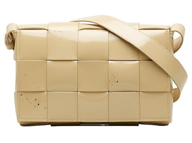 Bottega Veneta Maxi Intrecciato Cassette Bag Leather  ref.1297400