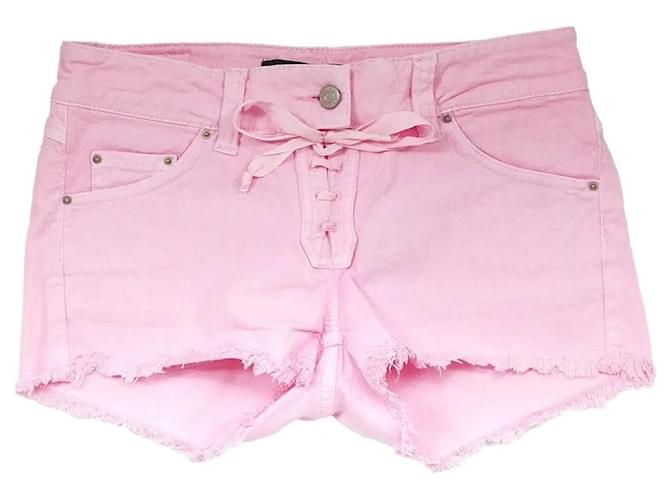 Isabel Marant SS11 Pink Denim Lace Up Fly Cut-Offs ShortsIsabel Marant SS11 Pantalones cortos de mezclilla rosa con cordones y corte deshilachado. Pantalones vaqueros  ref.1297760