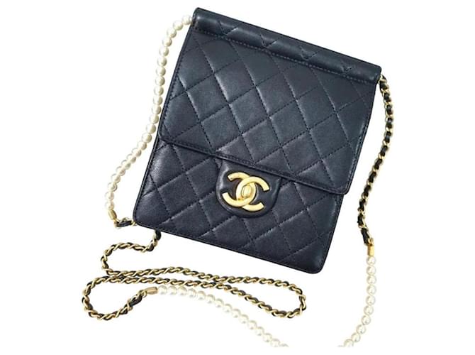 Chanel Black Small Chic Pearls Flap Bag Leather  ref.1297784