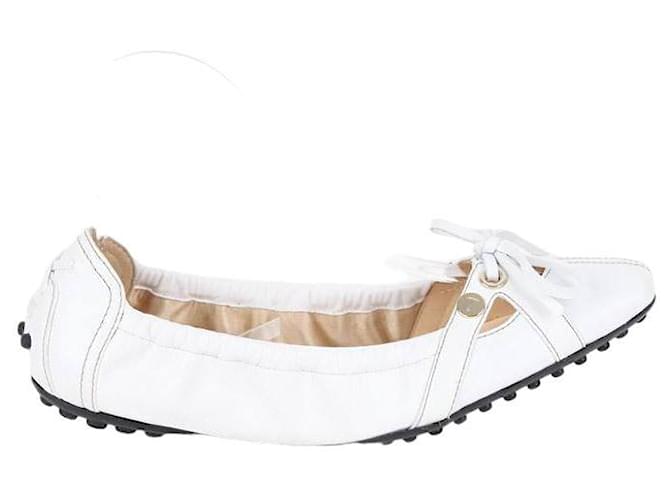 Tod's Leather ballet flats White  ref.1298101