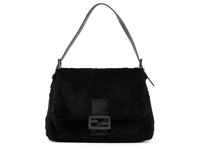 FENDI Shoulder bags Fur Black Baguette  ref.1298143