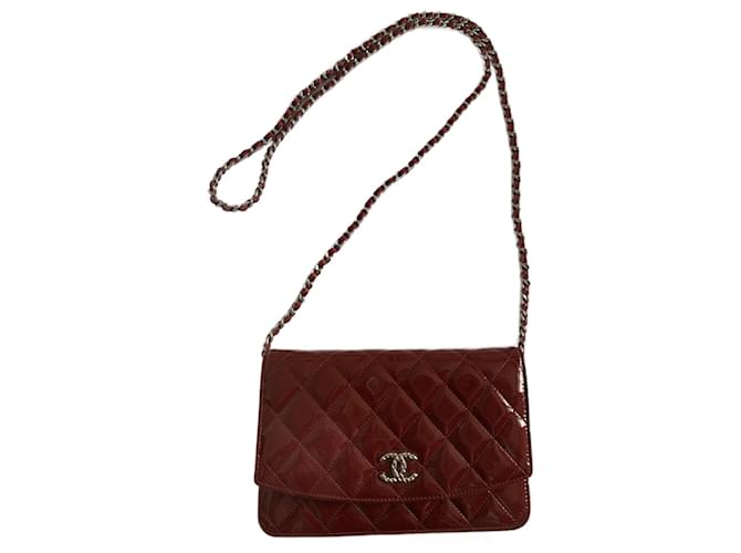 Wallet On Chain Chanel Borse Rosso Pelle verniciata  ref.1298153