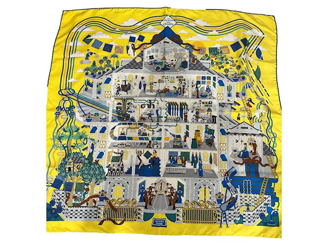 Pañuelo Hermès "La maison des carrés" muy raro Amarillo Seda  ref.1298164
