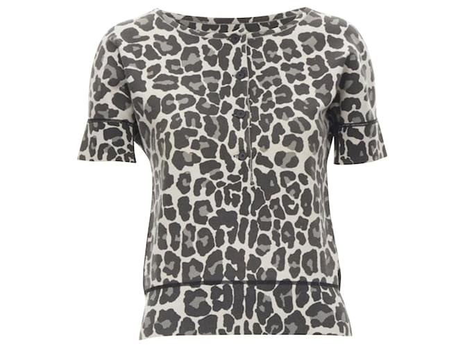 BOTTEGA VENETA grey leopard print cotton blend half button top    ref.1298233