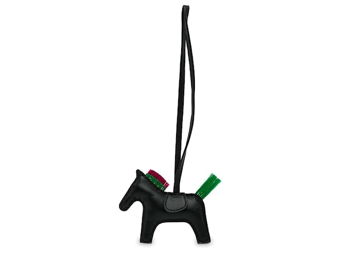Hermès Ciondolo per borsa Hermes Milo in crine di cavallo nero GriGri Pelle  ref.1298510