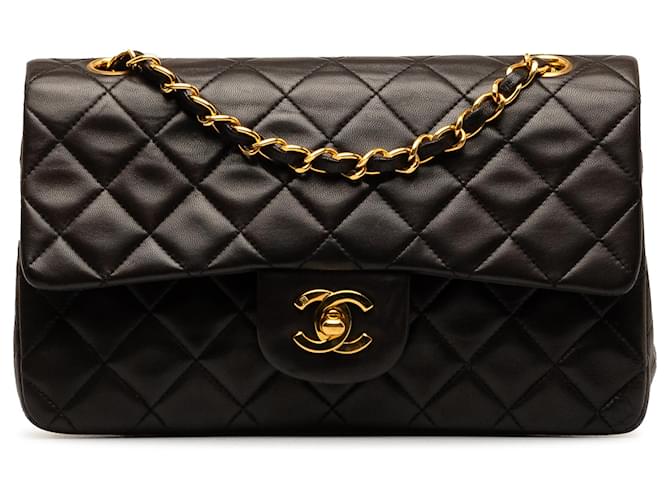 Chanel Black Small Classic Lambskin lined Flap Leather  ref.1298538
