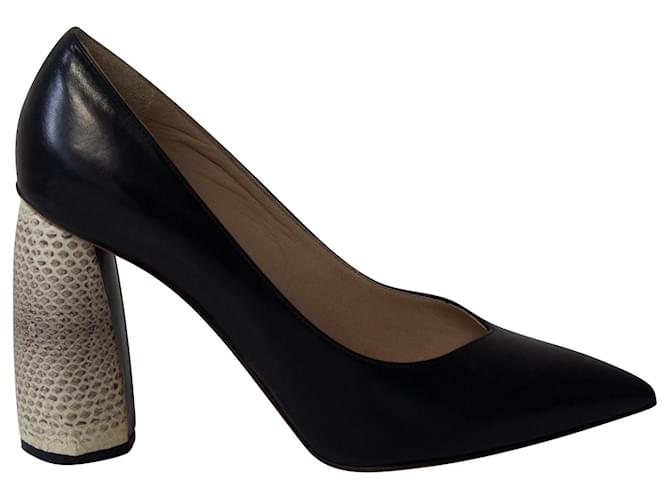 Marc Jacobs Print Block Heel Pointed Court Shoes in Black Leather  ref.1298604