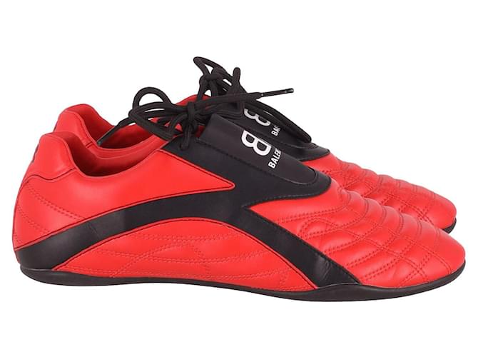 Balenciaga Zen Sneaker aus rotem Leder   ref.1298655