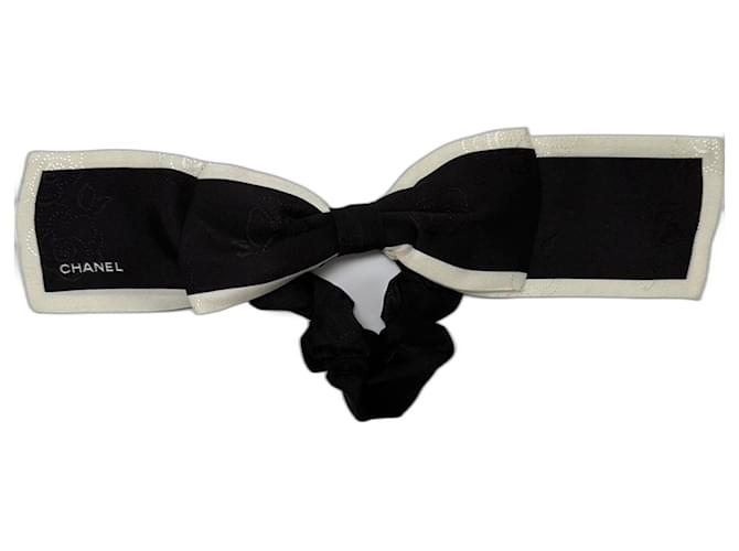 Chanel Hair accessories Black Silk  ref.1298799
