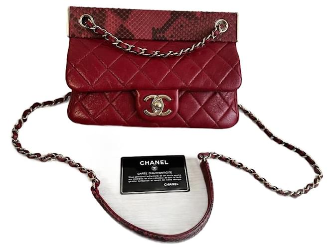 Classique Chanel Sacs à main Cuir Rouge  ref.1298814