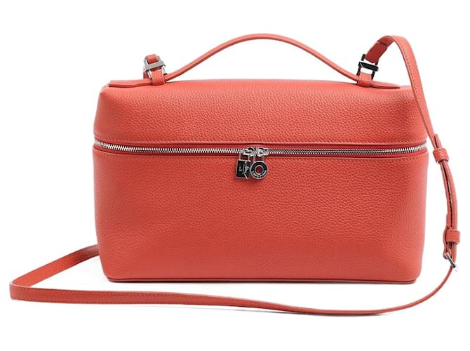 LORO PIANA  Handbags   Leather Red  ref.1299092