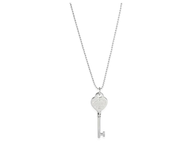 Tiffany & Co TIFFANY Y COMPAÑIA. Colgante con llave en forma de corazón Return to Tiffany en plata de ley  ref.1299228
