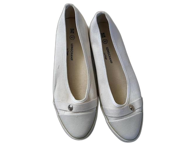 Longchamp Sapatilhas de ballet Fora de branco Lona  ref.1299354