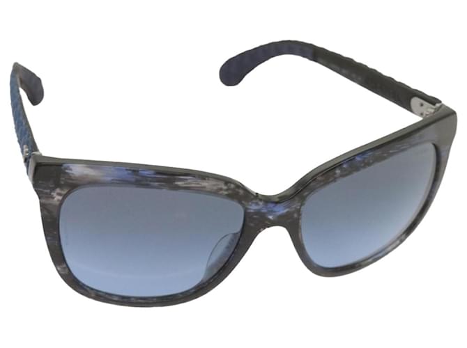 CHANEL Sonnenbrille Kunststoff Blau CC Auth 67511  ref.1299807