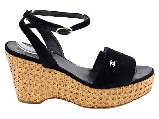 Chanel sandálias de veludo Preto  ref.1299911