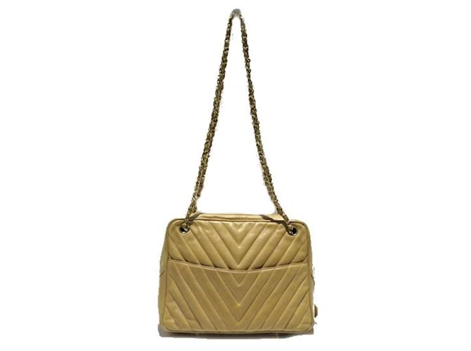 Chanel Beige Leather  ref.1300146