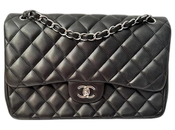 Timeless Chanel Jumbo Black Leather  ref.1300403