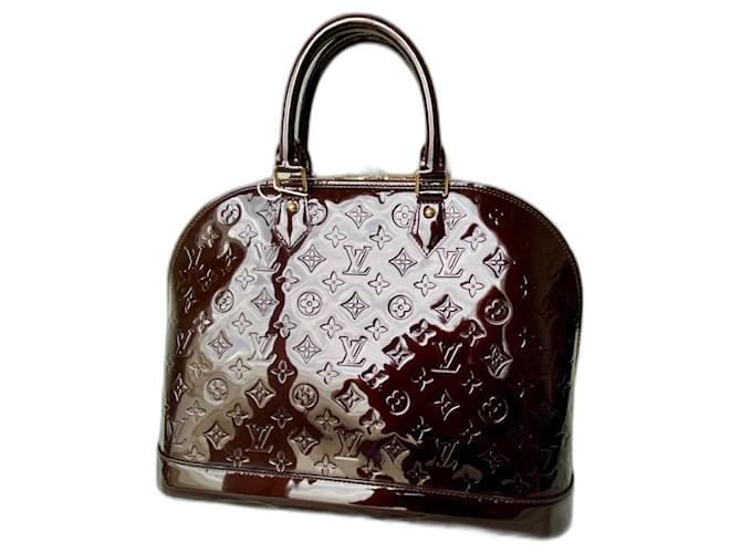 Alma Louis Vuitton Large Soul Dark red Patent leather  ref.1300413