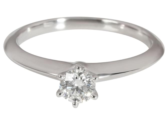 TIFFANY & CO. Diamond Engagement Ring in  Platinum I VS1 0.27 ctw Silvery Metallic Metal  ref.1300980