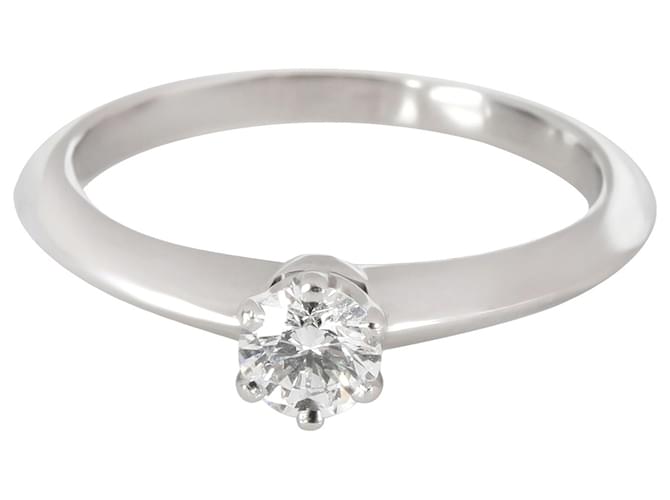 TIFFANY & CO. Diamond Engagement Ring in Platinum G VS1 0.26 ctw Silvery Metallic Metal  ref.1301013