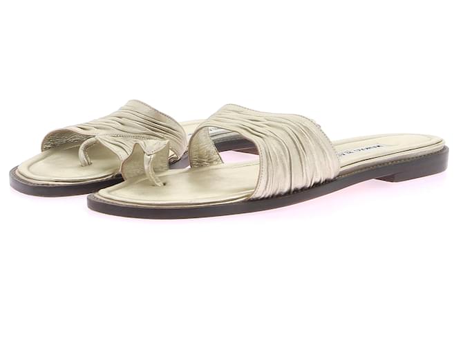 MANOLO BLAHNIK  Sandals T.eu 37.5 leather Golden  ref.1301981