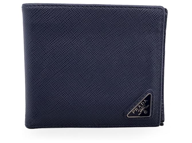 Prada Blaue, zweifach gefaltete Brieftasche aus Saffiano-Leder  ref.1303196