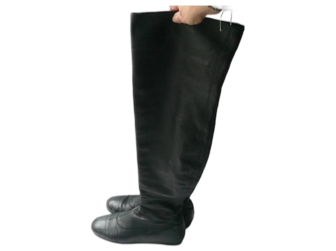 CHANEL Overknee-Stiefel aus schwarzem Leder, Größe 41, GUTER ZUSTAND  ref.1303466
