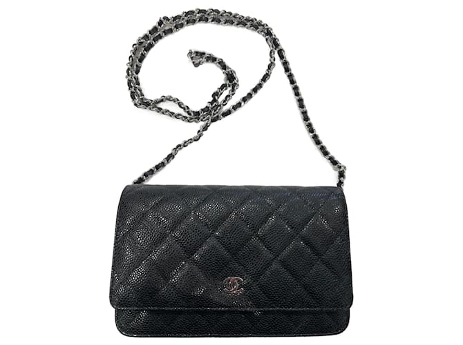 Wallet On Chain Chanel Bolsos de mano Negro Cuero  ref.1305128