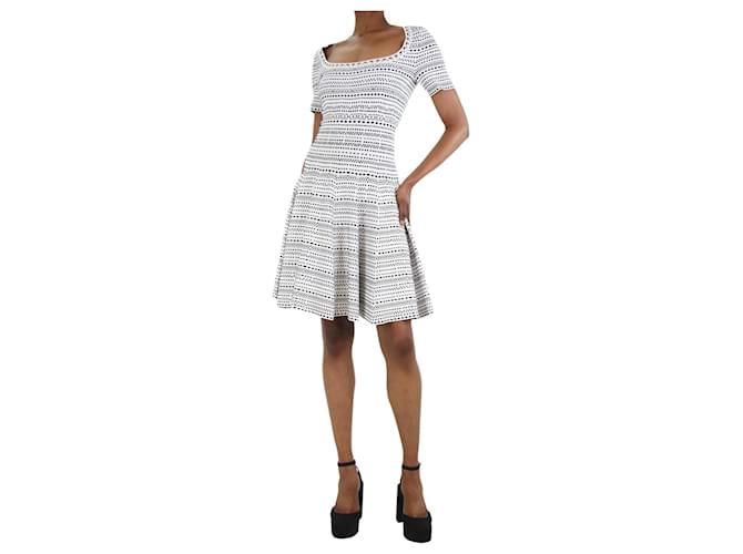 Alaïa White short-sleeved patterned knit dress - size UK 10 Viscose  ref.1302193