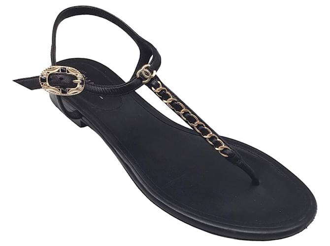 Autre Marque Chanel negro / Sandalias planas de cuero con detalle de cadena dorada  ref.1305245