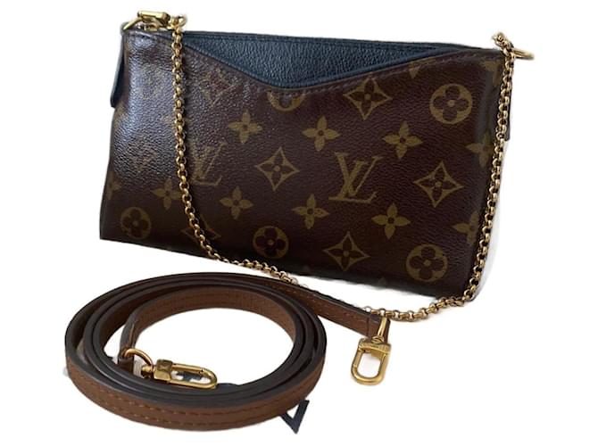 Pallas Louis Vuitton Handbags Brown Leather  ref.1305395