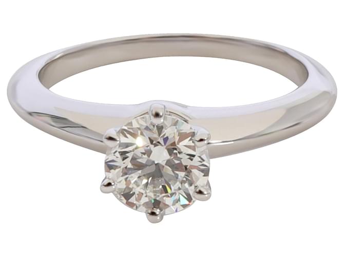 TIFFANY & CO. Diamond Solitaire Engagement Ring in Platinum H VS1 0.88 ctw Silvery Metallic Metal  ref.1305468
