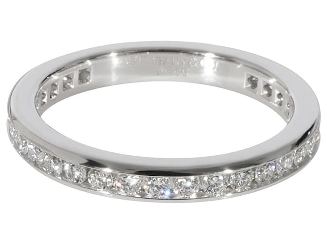 TIFFANY & CO. Kanalgefasster Diamant  2.5 mm Eternity Ring in Platin 0.56 ctw Silber Metallisch Metall  ref.1305471