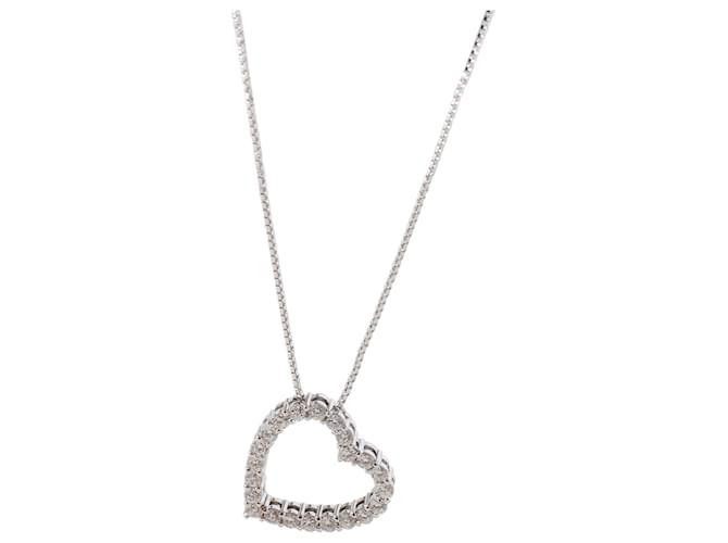 gucci 2003 Fall/Winter Diamond Heart Pendant in 18K white gold 0.65 ctw Silvery Metallic Metal  ref.1305485