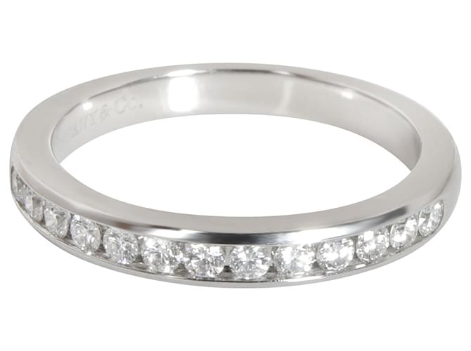TIFFANY & CO. Aliança de casamento de diamante do canal em platina 0.24 ctw Prata Metálico Metal  ref.1305494