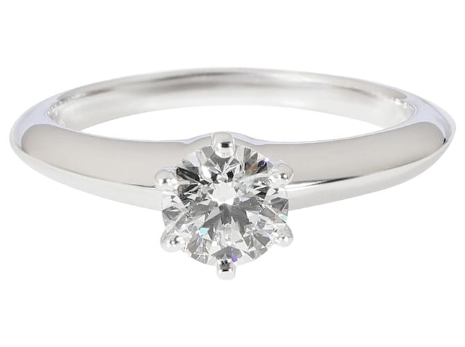 TIFFANY & CO. Anello solitario con diamante incastonato Tiffany in 950 Platino H VS2 0.58 Argento Metallico Metallo  ref.1305497