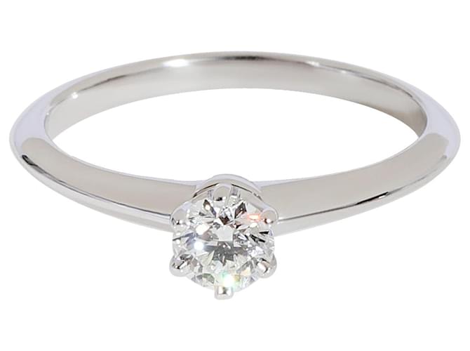 TIFFANY & CO. Diamond Solitaire Ring in Platinum H VS1 0.26 ctw Silvery Metallic Metal  ref.1305499