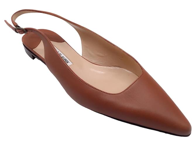 Autre Marque Manolo Blahnik Tan Pointed Toe Slingback Leather Flats Camel  ref.1306181