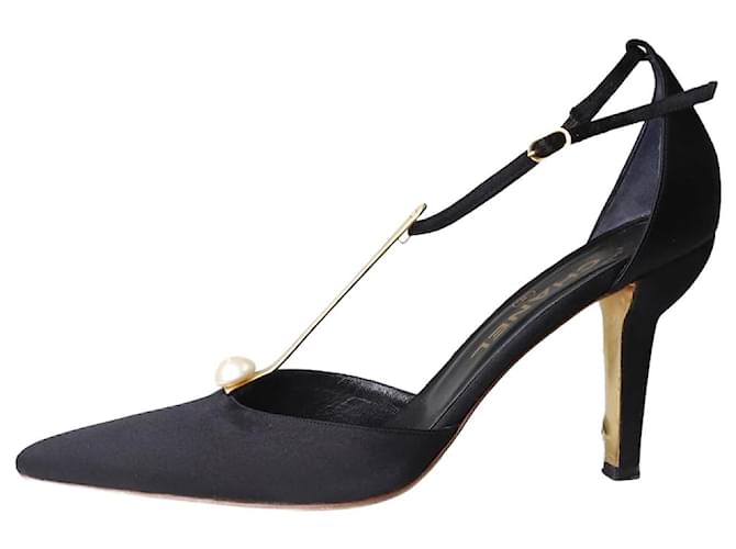 Chanel Black pearl detail satin heels - size EU 38.5  ref.1306610