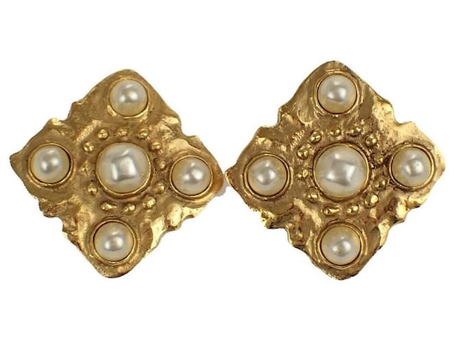 Timeless Collar de perlas de imitación Chanel Dorado Chapado en oro  ref.1306737