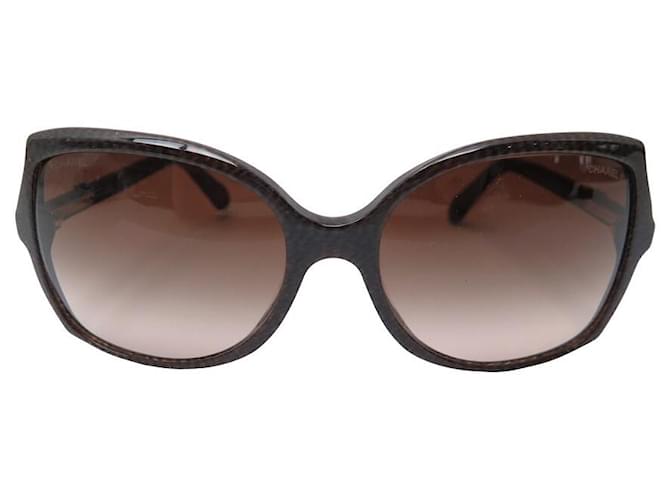 Gesteppte Sonnenbrille mit Chanel-Logo und CC 5245 + BRILLEN-SONNENBRILLEN-ETUI Braun Kunststoff  ref.1306795