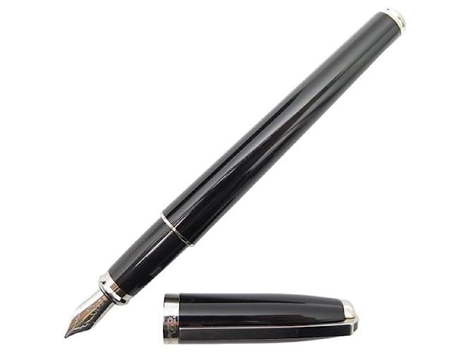 ST DUPONT OLYMPIO FOUNTAIN PEN 451403M IN BLACK CHINESE LACQUER FOUNTAIN PEN Gold-plated  ref.1306805