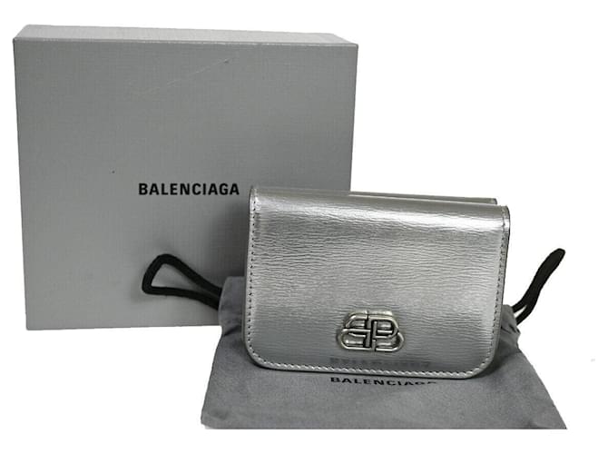Balenciaga BB Logo Silvery  ref.1307742