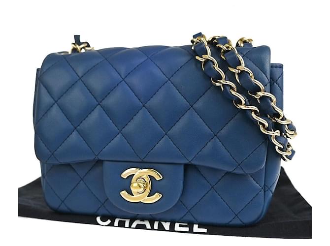 Chanel Timeless Blau Leder  ref.1308497